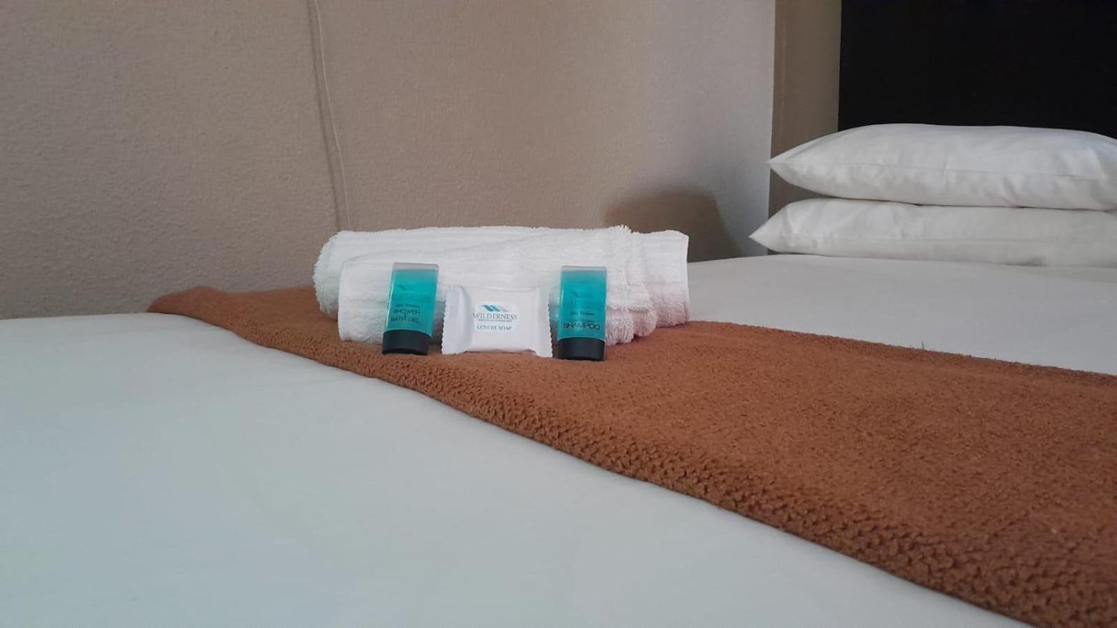 Wilderness Beach Hotel Hotel