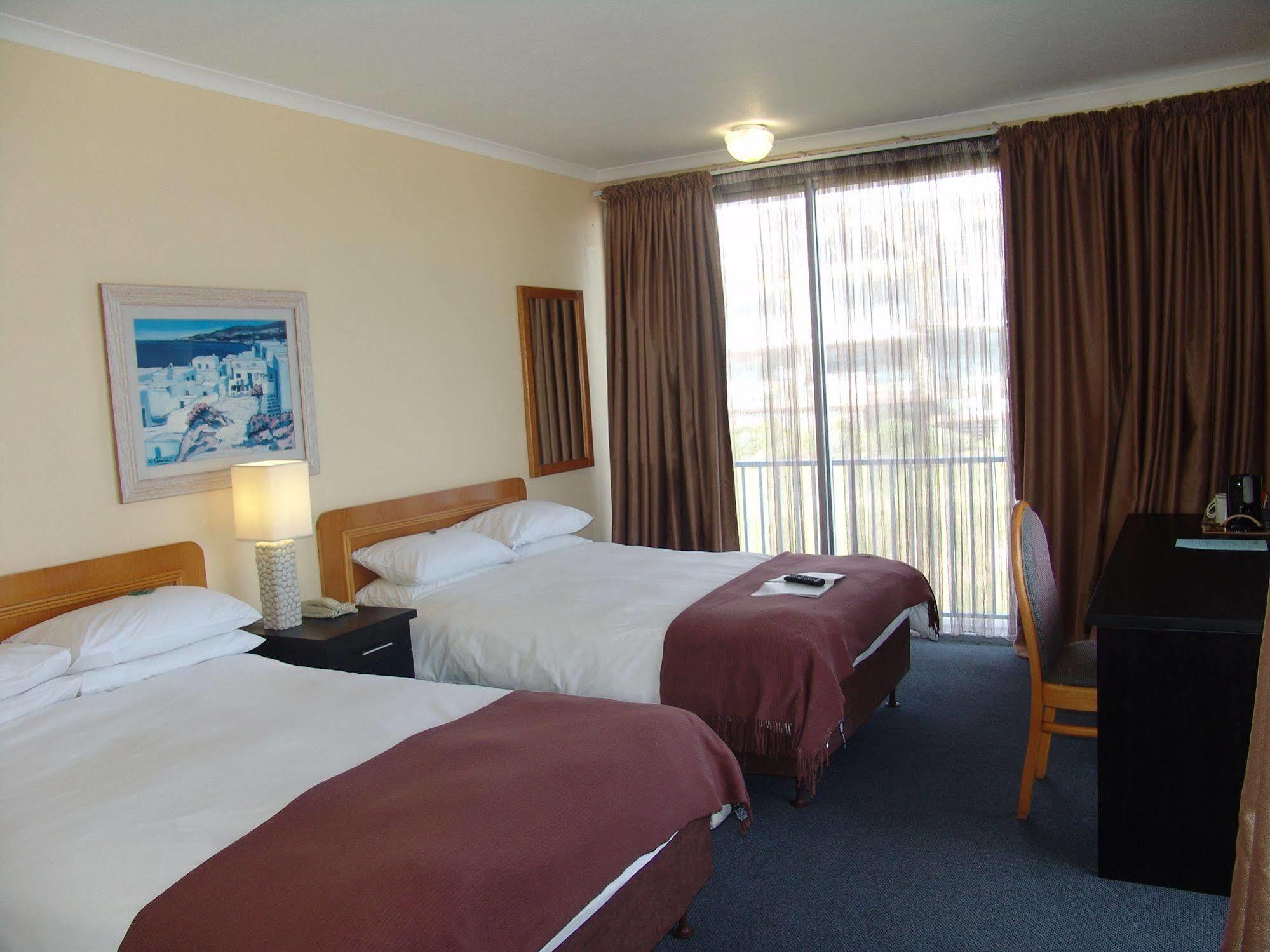 Hotel Wilderness Beach Hotel